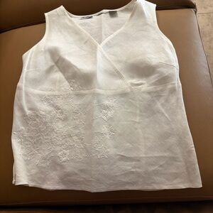 Irish linen from brand Edward size small